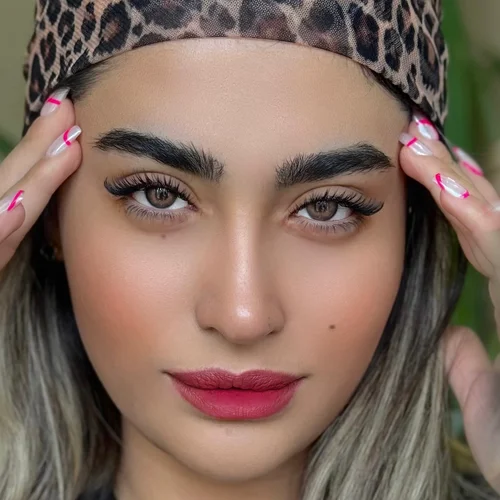 رزرو وقت آرایشگاه زنانه اکستنشن مژه