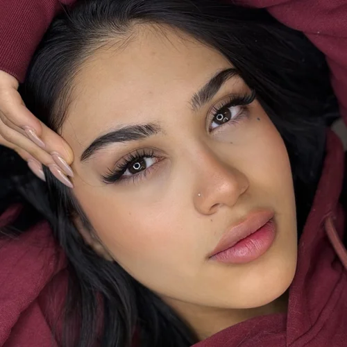 رزرو وقت آرایشگاه زنانه اکستنشن مژه